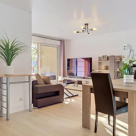 Le Domaine D'azur - La Terrasse Du Littoral * نيس